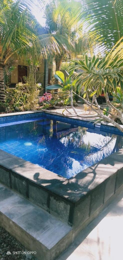Belong Home Stay Lembongan Exterior photo